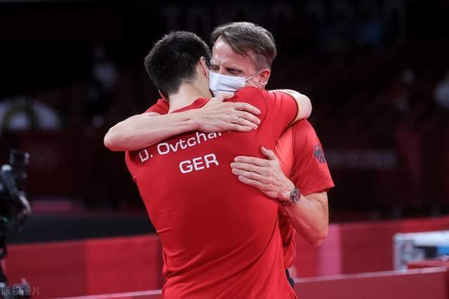 让我们一探 让我们一探