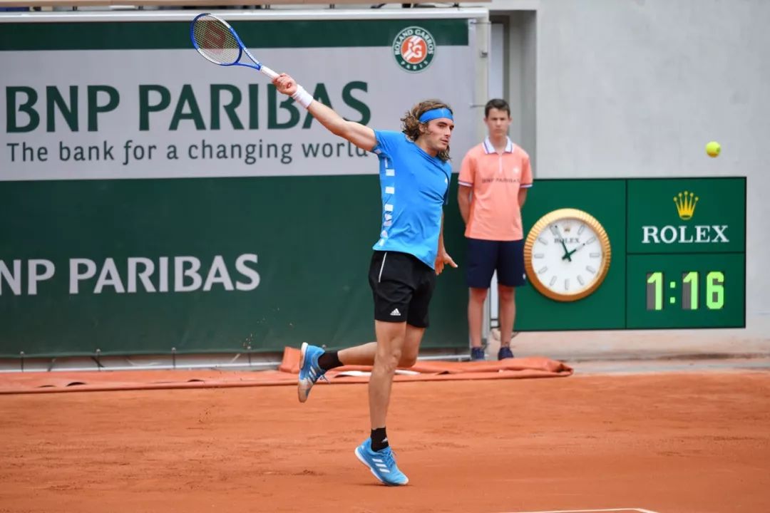 在与家人的 在与家人的