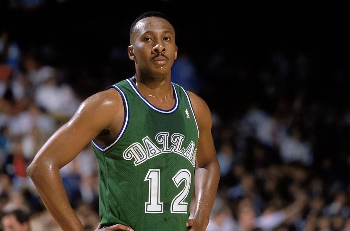 在媒体和球 在媒体和球